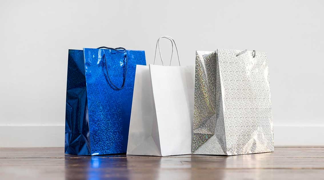 Paper bag premium untuk kemasan hadiah akhir tahun
