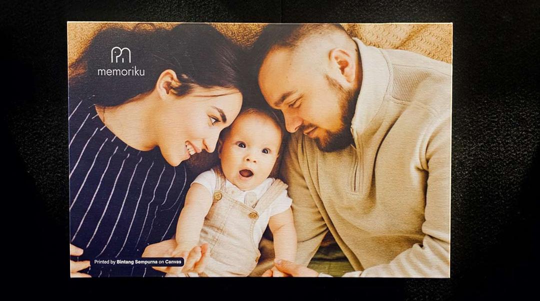 Cetak Foto Kanvas Eksklusif di Bintang Sempurna